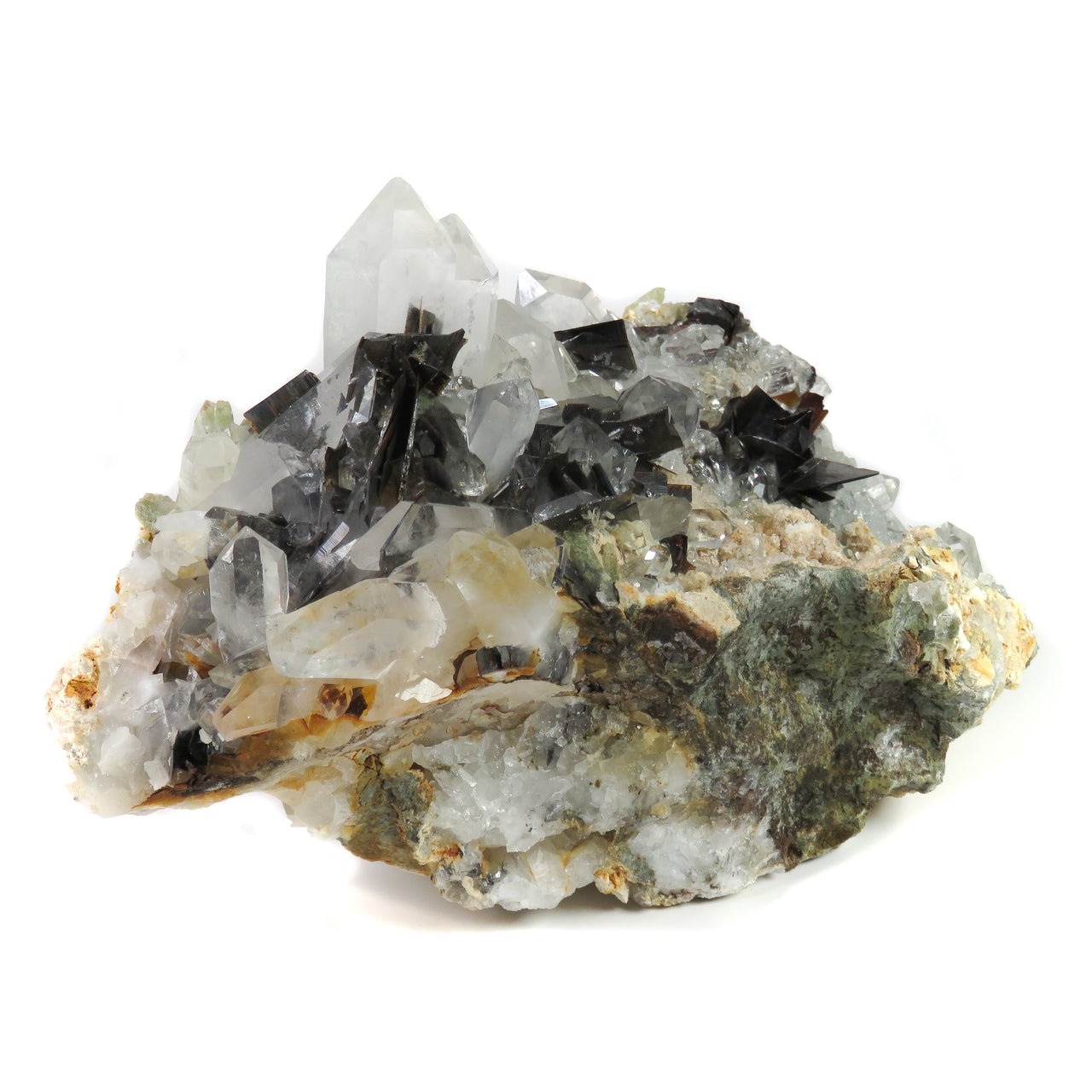 BROOKITE ON QUARTZ