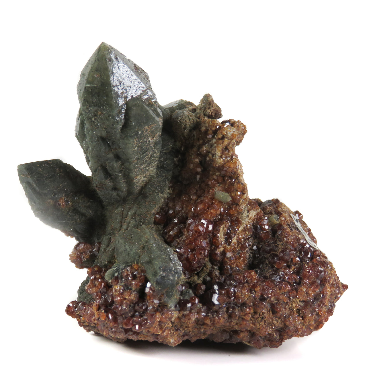 QUARTZ WITH HEDENBERGITE & ANDRADITE