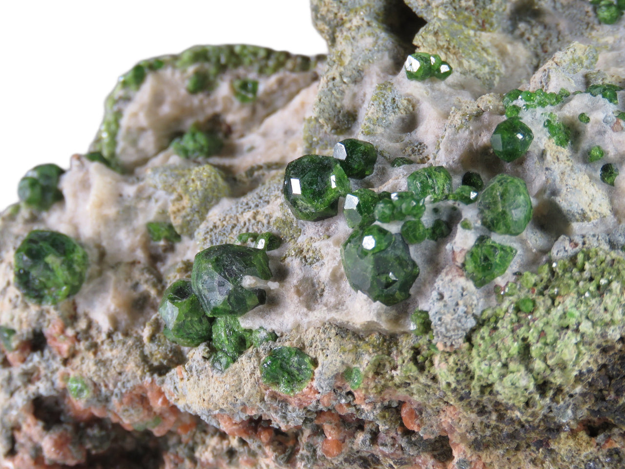 ANDRADITE VAR. DEMANTOID